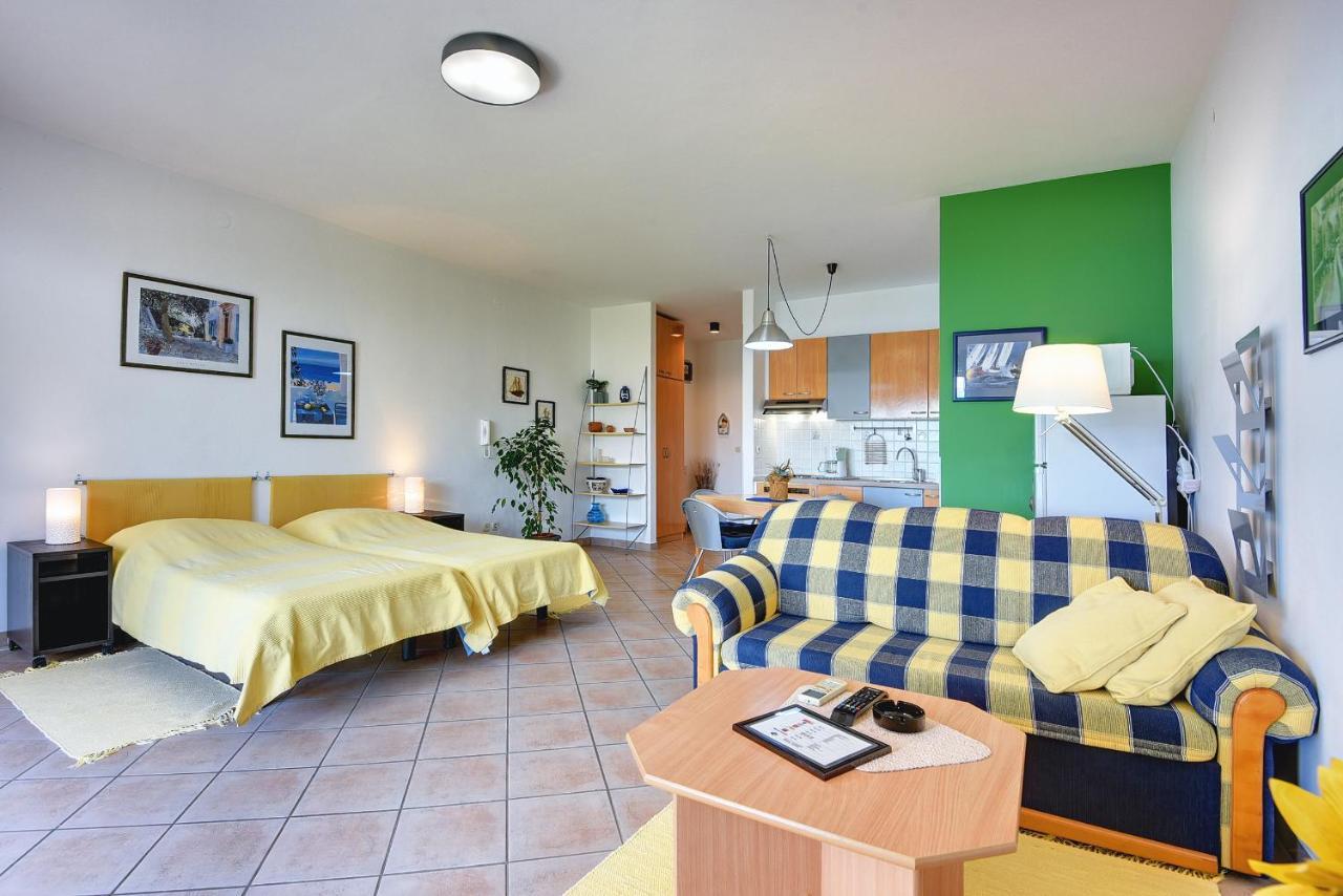 Apartments Villa Ana Медулин Екстериор снимка