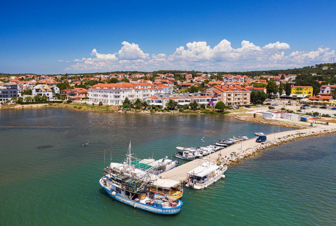 Apartments Villa Ana Медулин Екстериор снимка