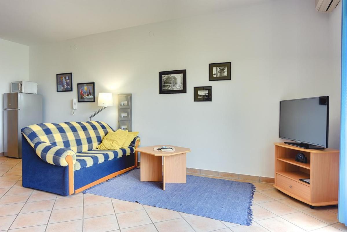 Apartments Villa Ana Медулин Екстериор снимка