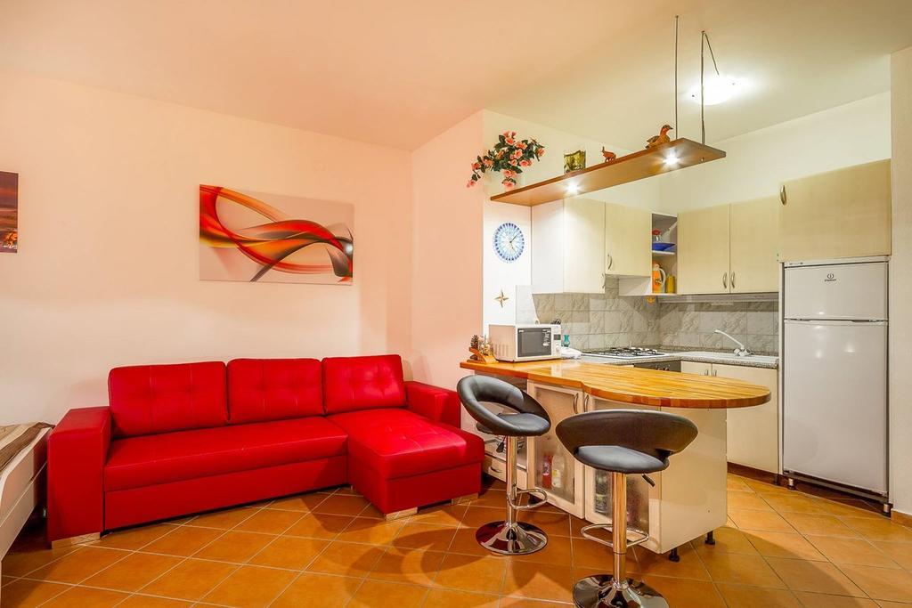 Apartments Villa Ana Медулин Екстериор снимка