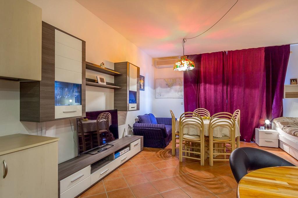 Apartments Villa Ana Медулин Екстериор снимка